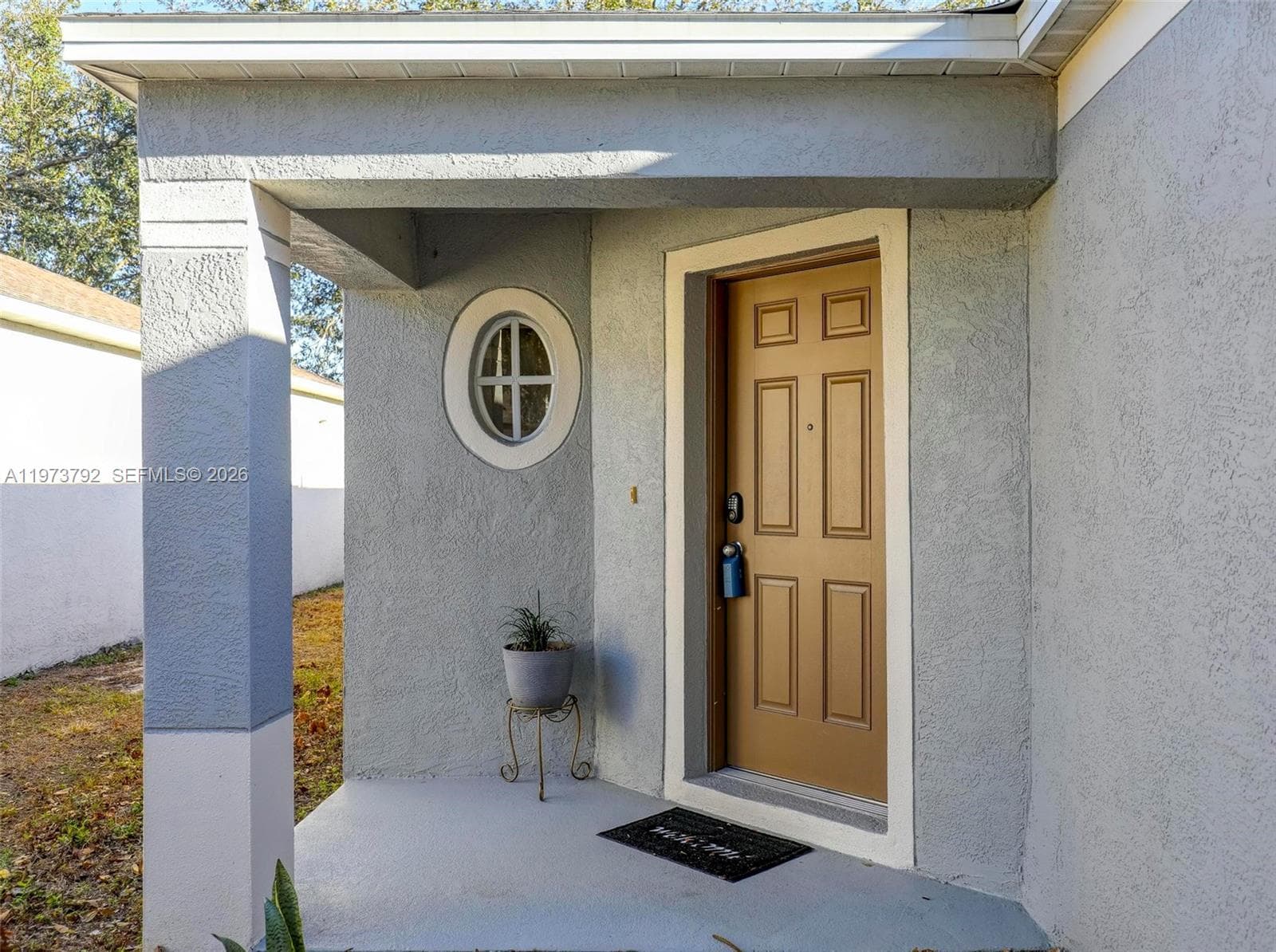 18105 Lembrecht Way, Other City - In The State Of Florida, FL 33647 photo 2