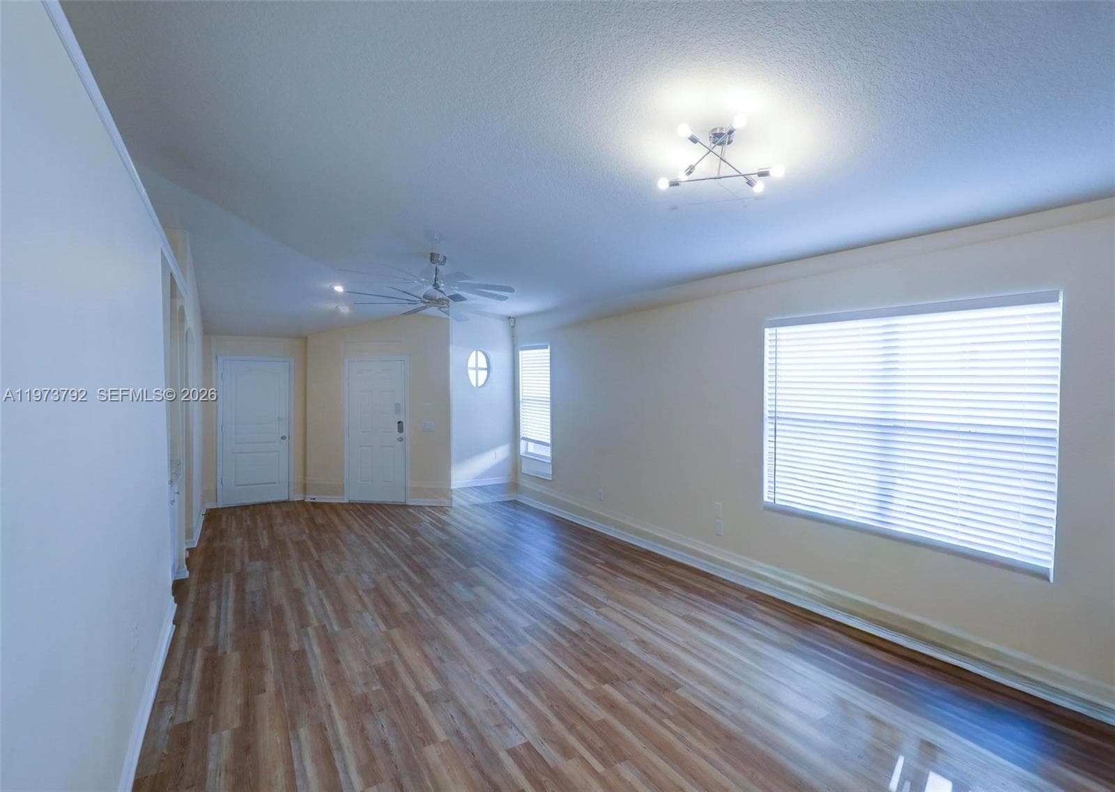 18105 Lembrecht Way, Other City - In The State Of Florida, FL 33647 photo 3