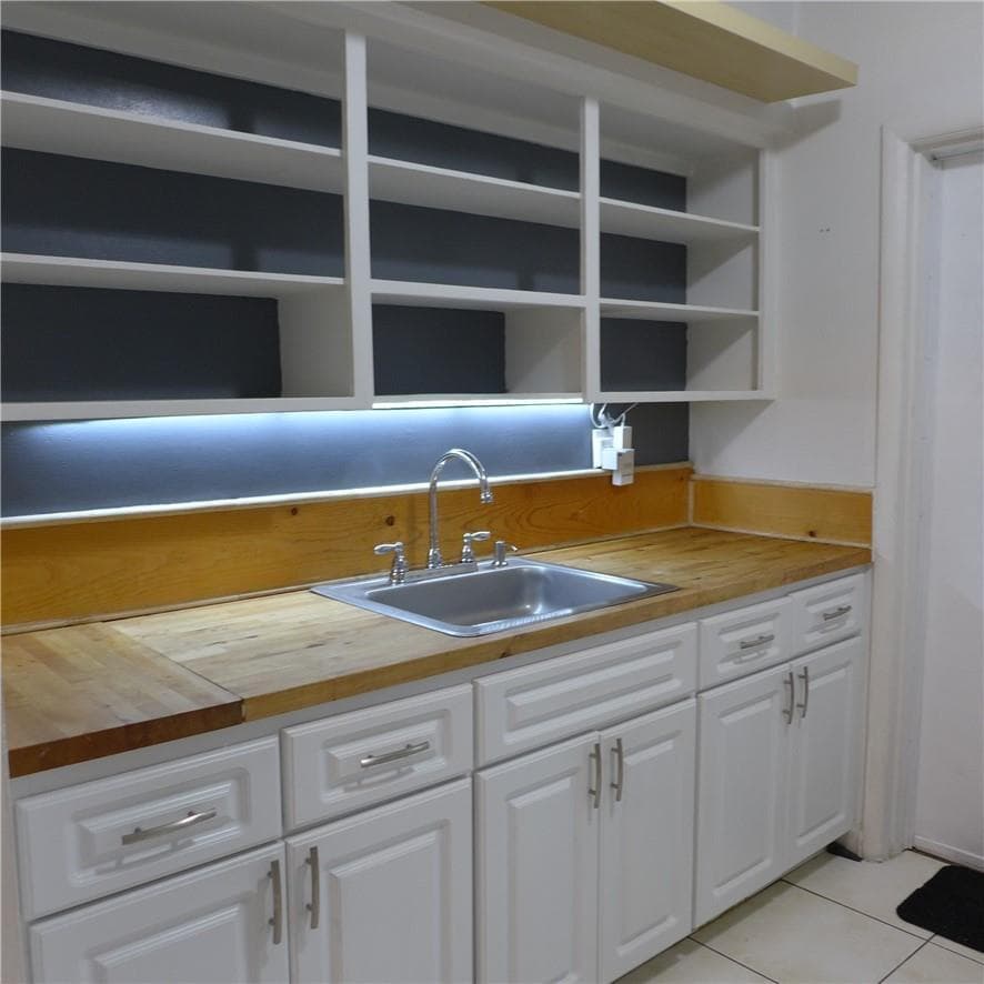 812 NE 15 Avenue, Fort Lauderdale, FL 33304 photo 2