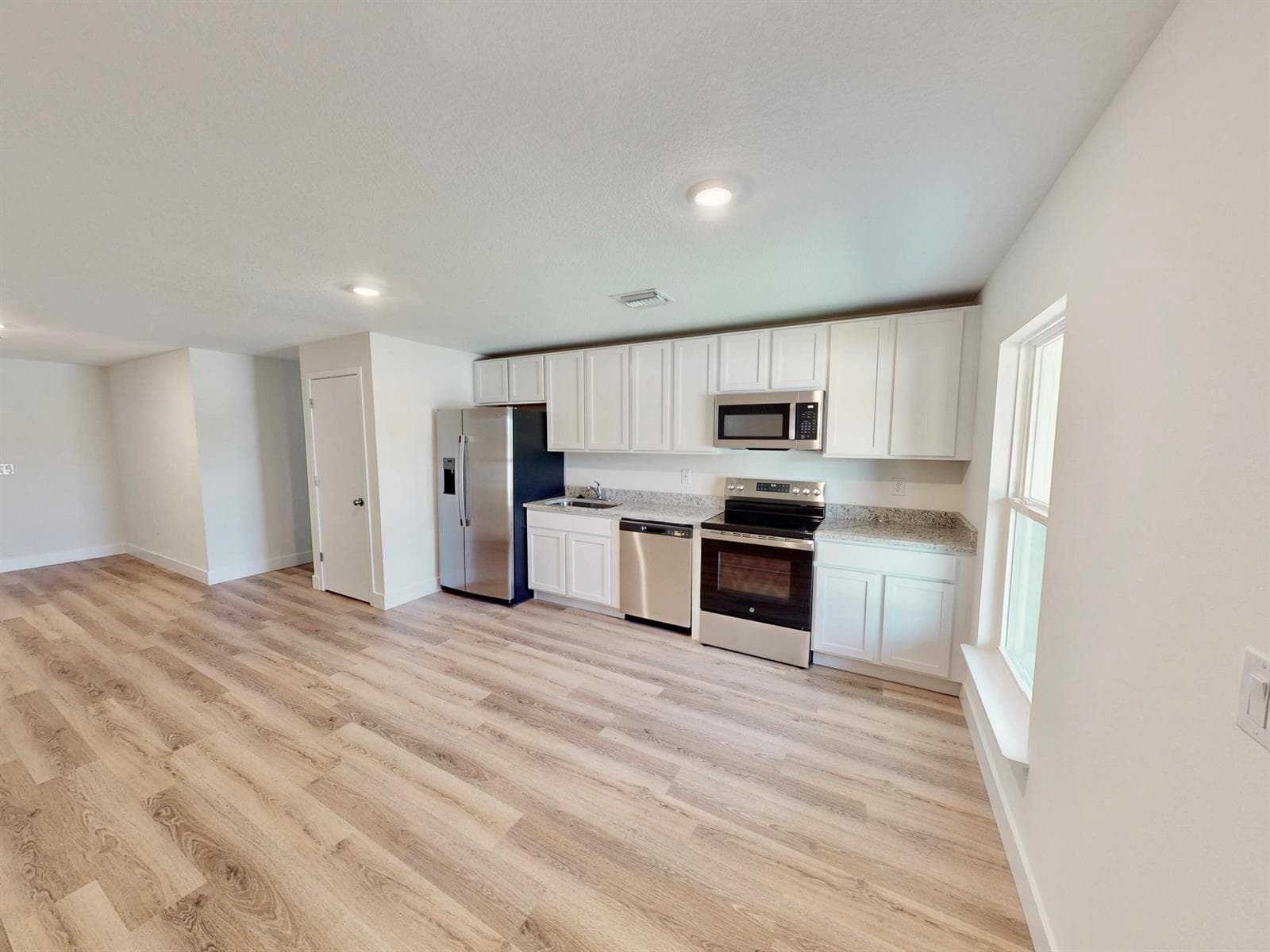 1795 N 16th Court, Fort Pierce, FL 34950 photo 4