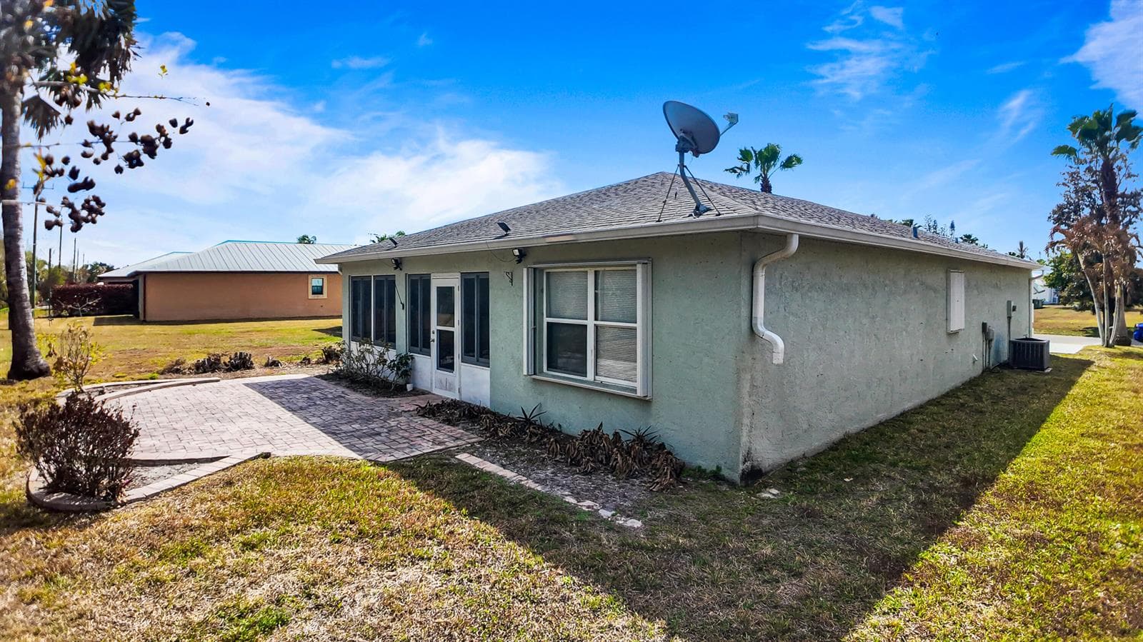 132 Mediterranean Boulevard N, Port St. Lucie, FL 34952 photo 3