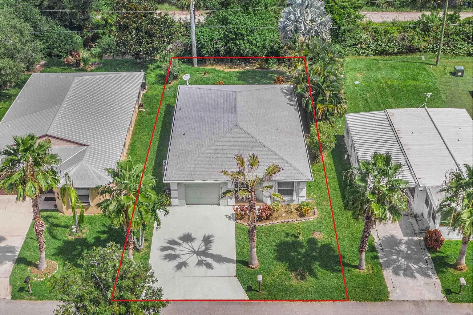 132 Mediterranean Boulevard N, Port St. Lucie, FL 34952 photo 4