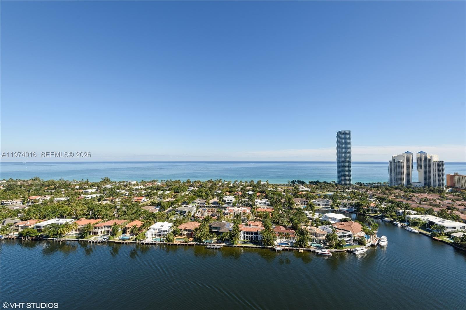 19707 Turnberry Way # 28J, Aventura, FL 33180