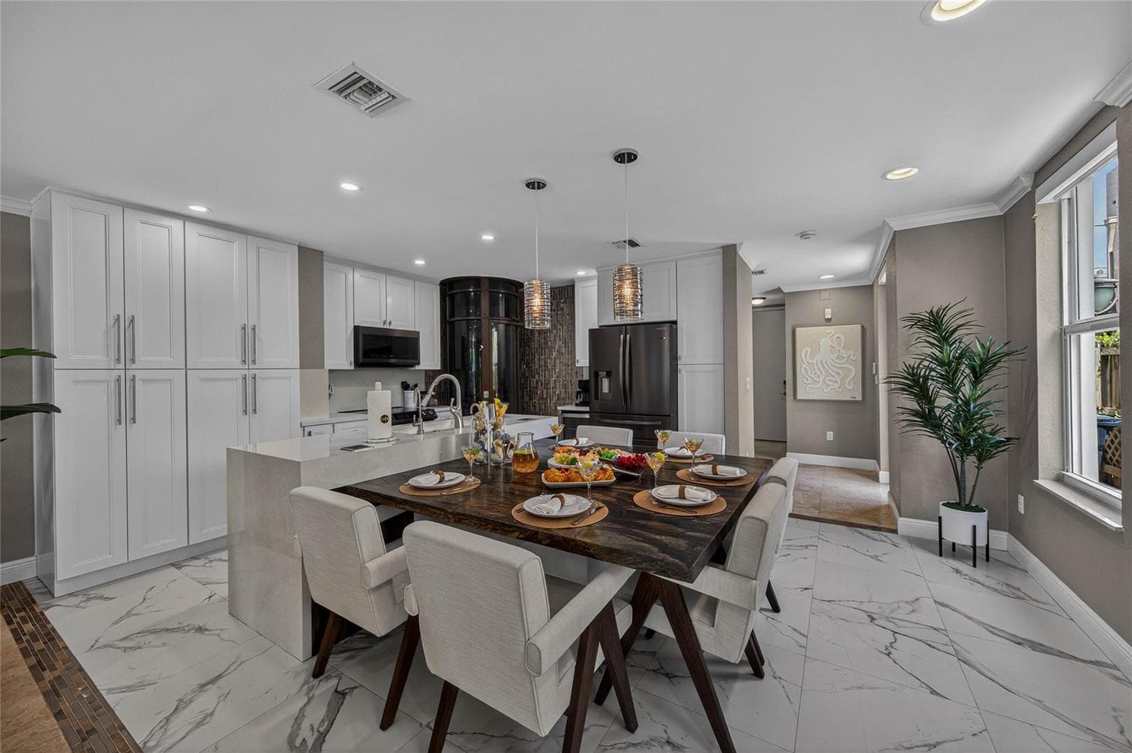1215 NE 1st Street, Fort Lauderdale, FL 33301 photo 3