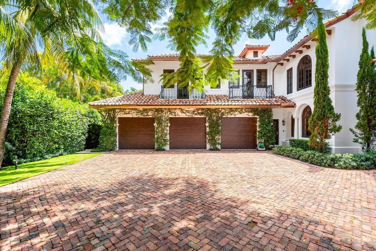 350 E Ocean Avenue, Lantana, FL 33462 photo 2