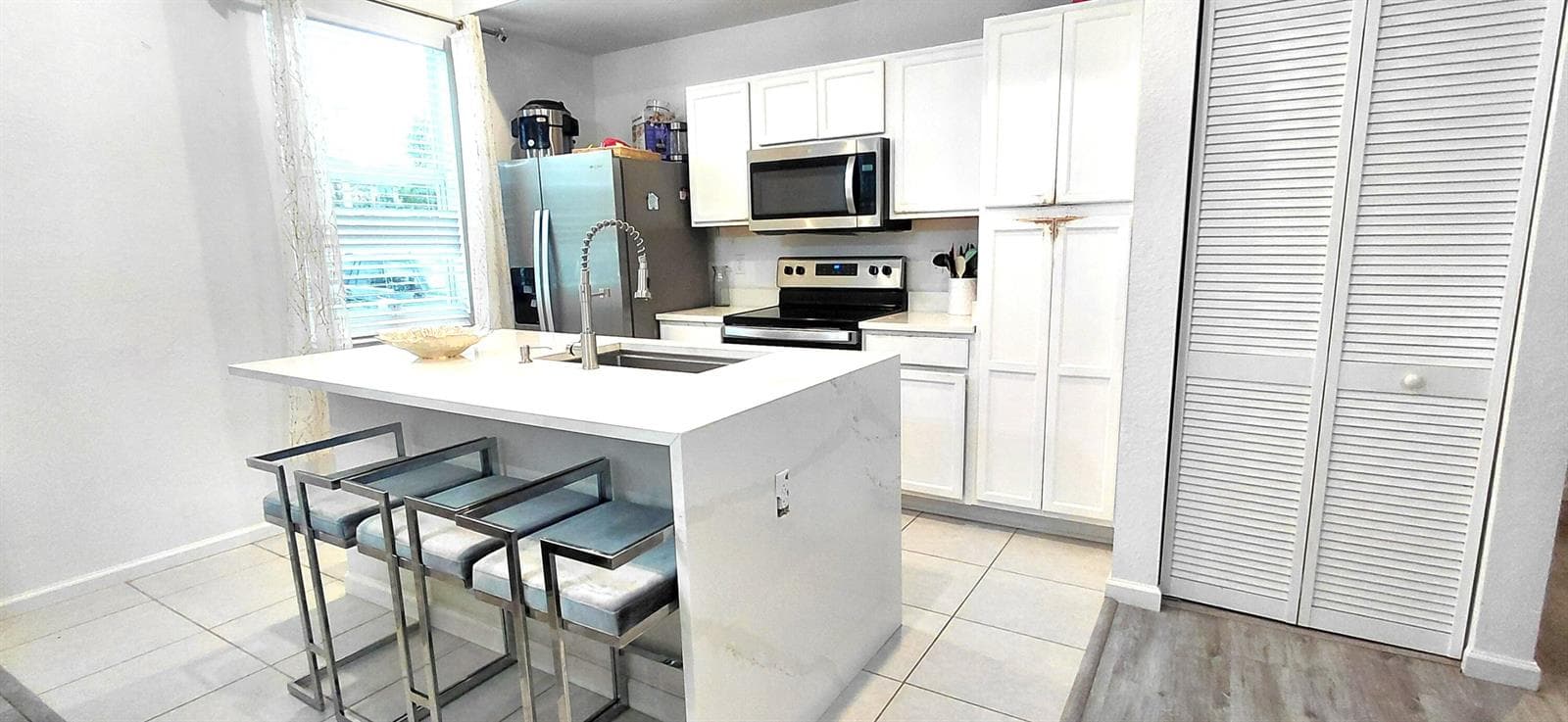 8878 Lake Worth Road # 111, Lake Worth, FL 33467 photo 3