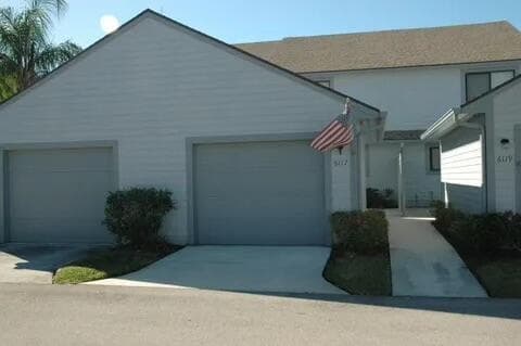 6117 SE Georgetown Place, Hobe Sound, FL 33455 photo 2