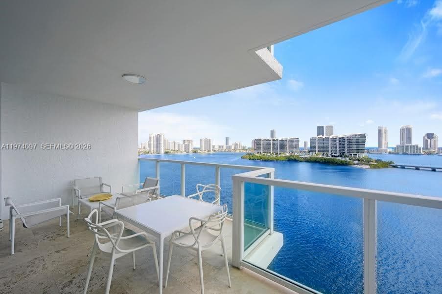 3201 NE 183 Street # 1104, Aventura, FL 33160 photo 2