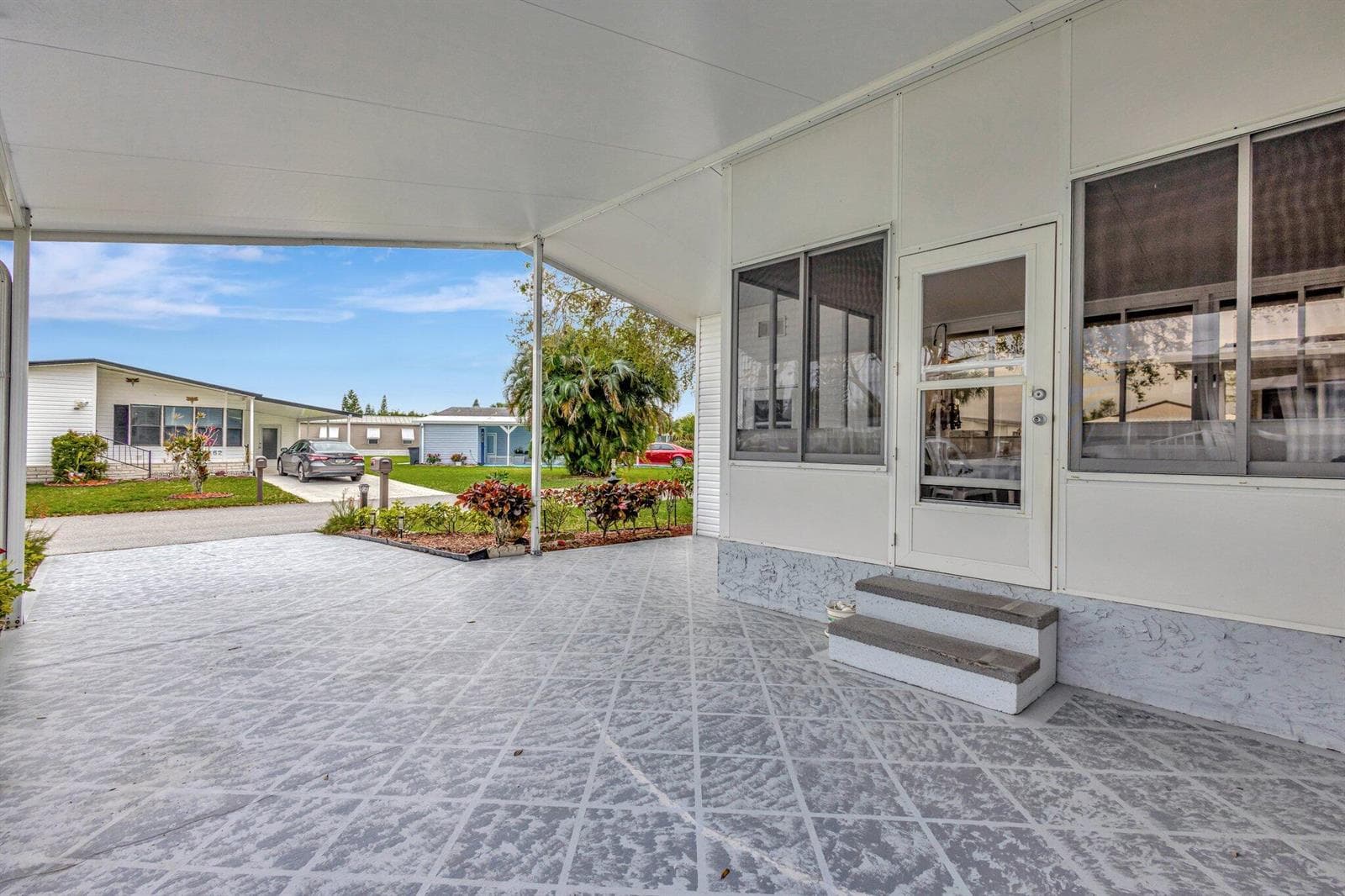 14359 Cancun Avenue, Fort Pierce, FL 34951 photo 2