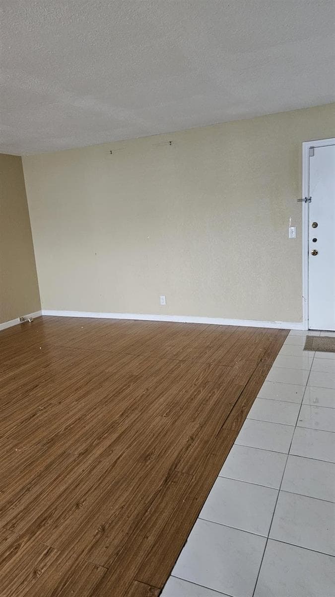 4042 NW 19th Street # F411, Fort Lauderdale, FL 33313 photo 2