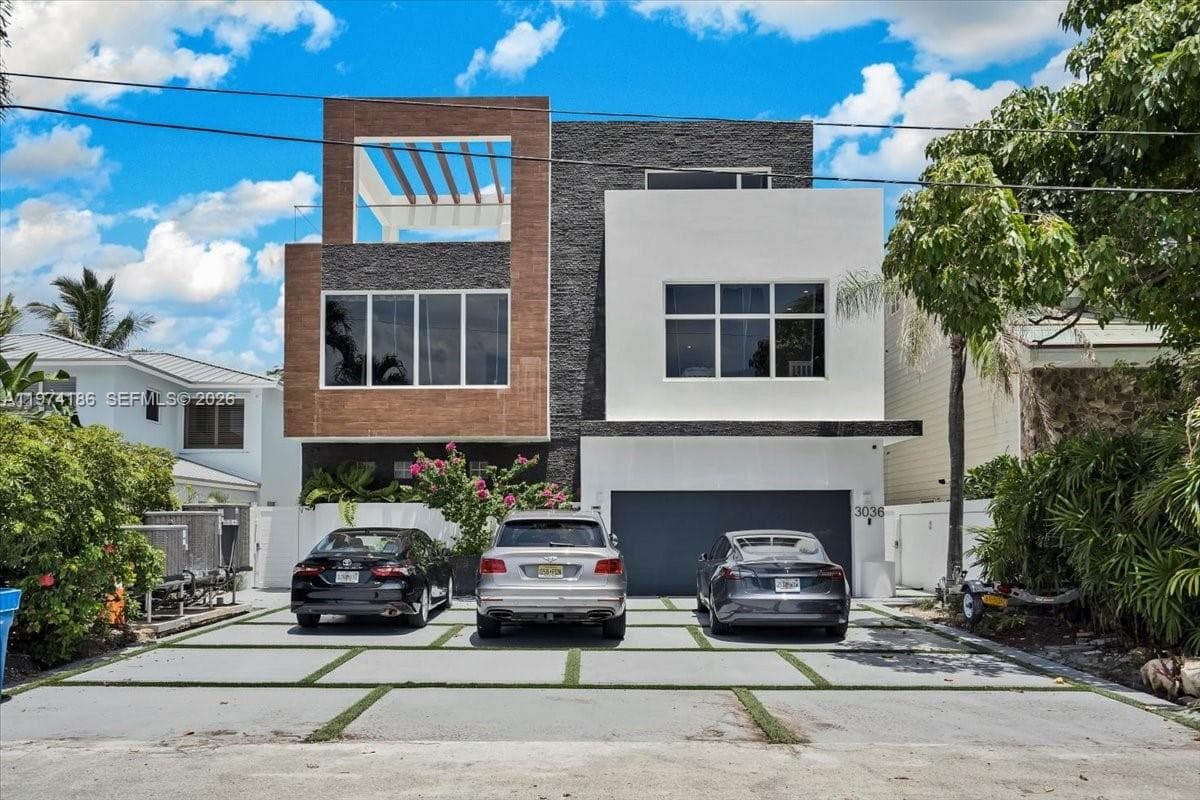 3036 N Atlantic Blvd, Fort Lauderdale, FL 33308 photo 3