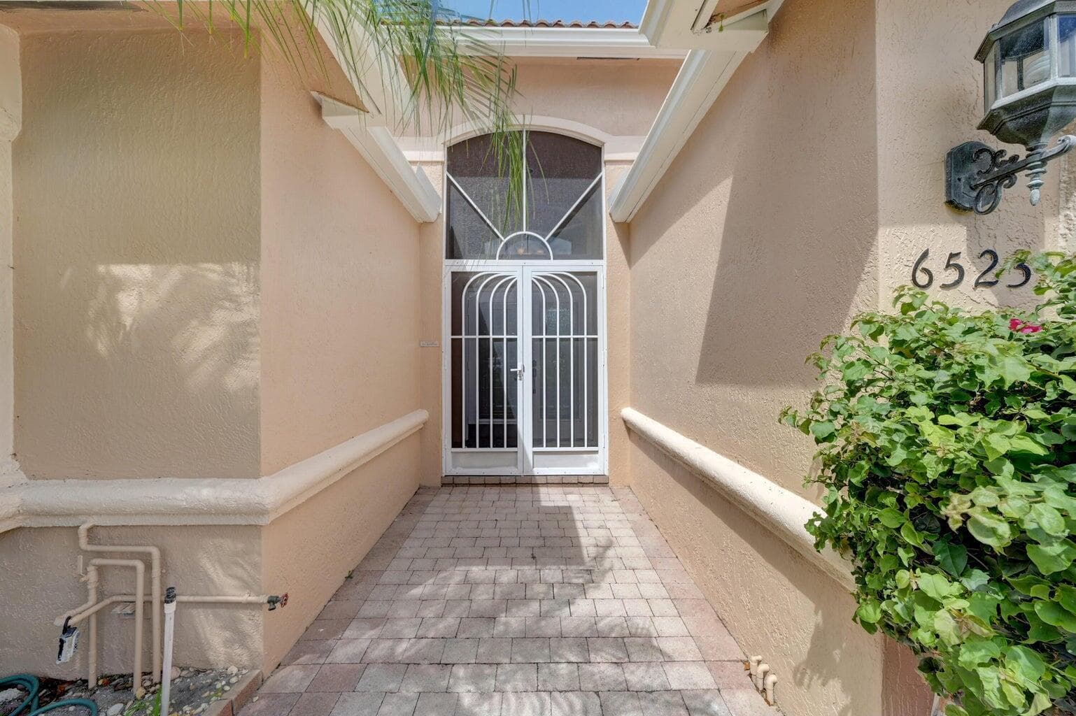 6523 Via Trento, Delray Beach, FL 33446 photo 3
