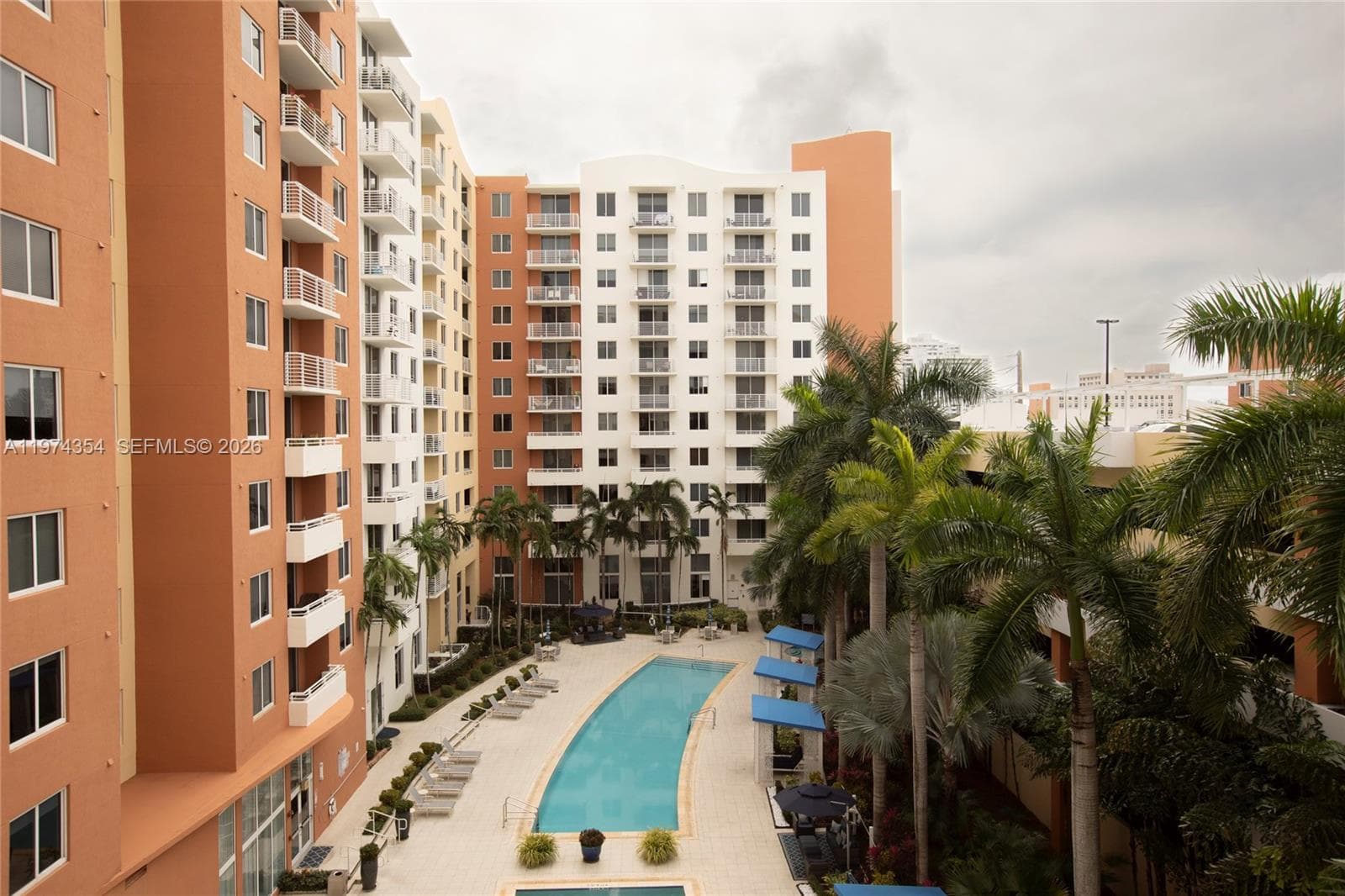 18800 NE 29th Ave # PH15, Aventura, FL 33180