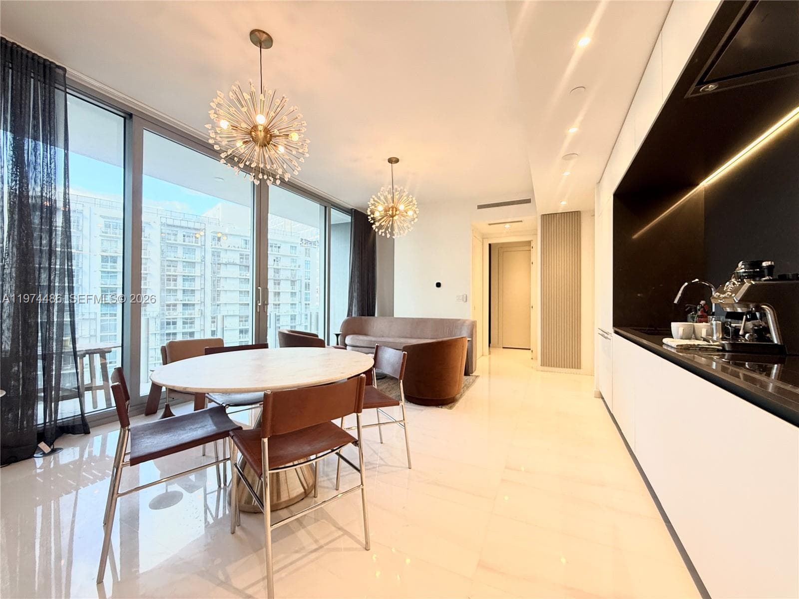 300 Biscayne Blvd Way # 3908, Miami, FL 33131 photo 2