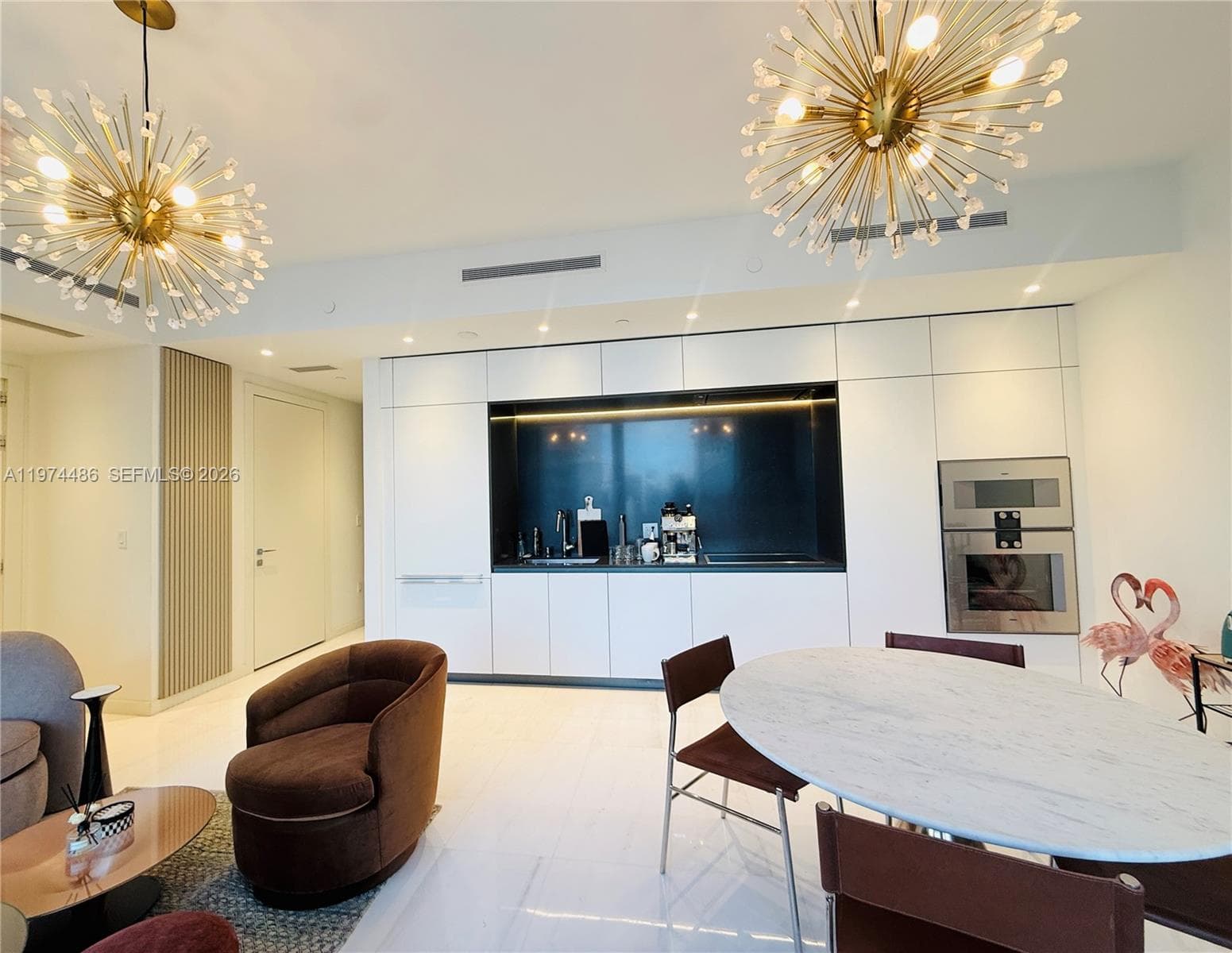300 Biscayne Blvd Way # 3908, Miami, FL 33131 photo 3