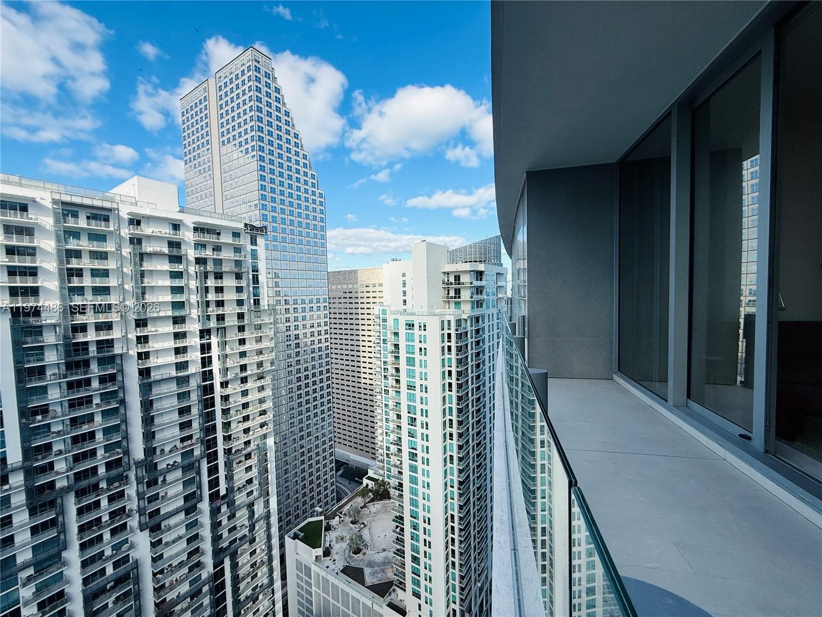 300 Biscayne Blvd Way # 3908, Miami, FL 33131 photo 5