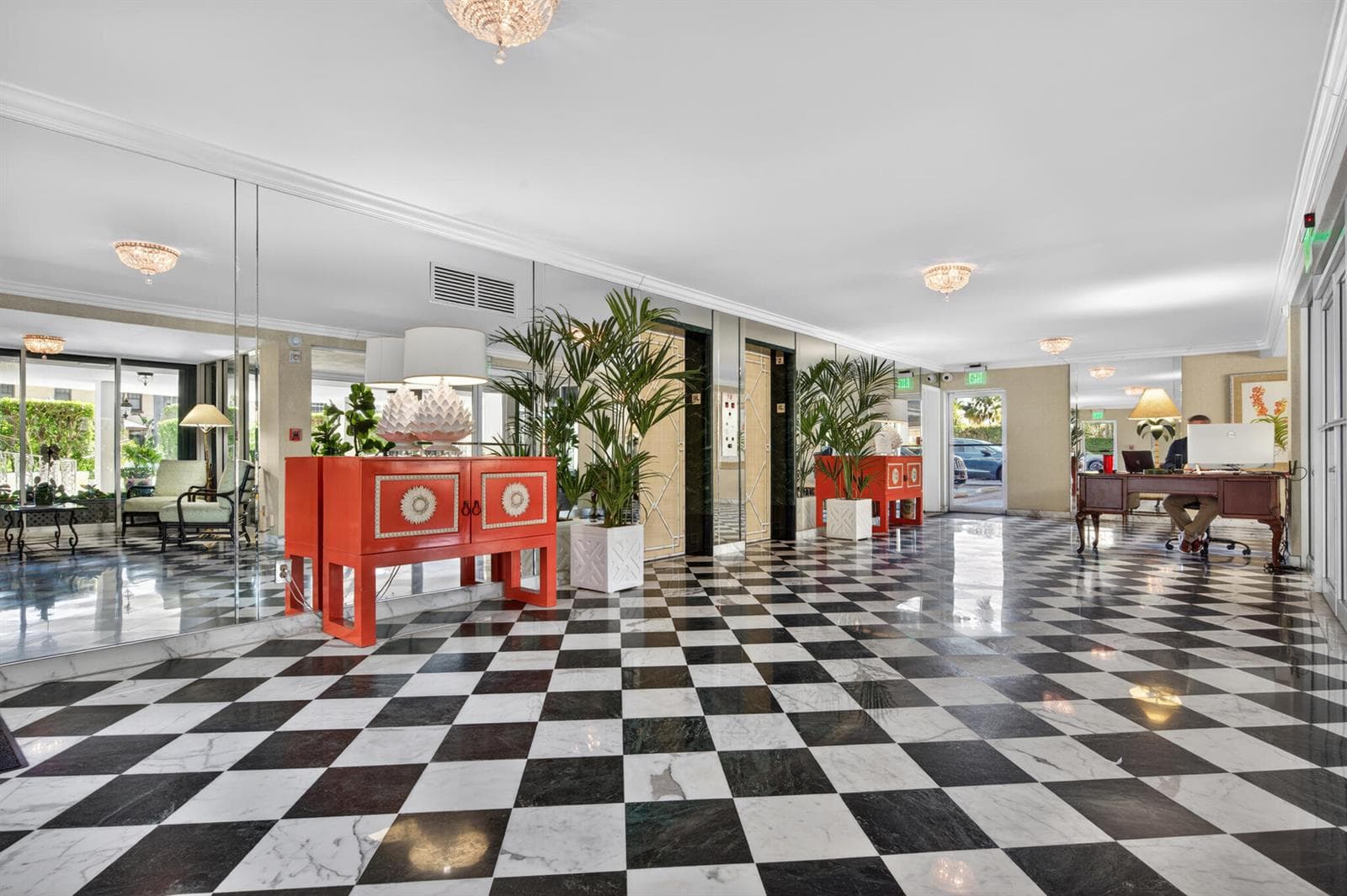 227 Australian Avenue # 2c, Palm Beach, FL 33480 photo 4