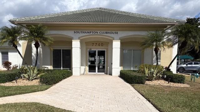 7611 Southampton Terrace # 407, Tamarac, FL 33321 photo 3
