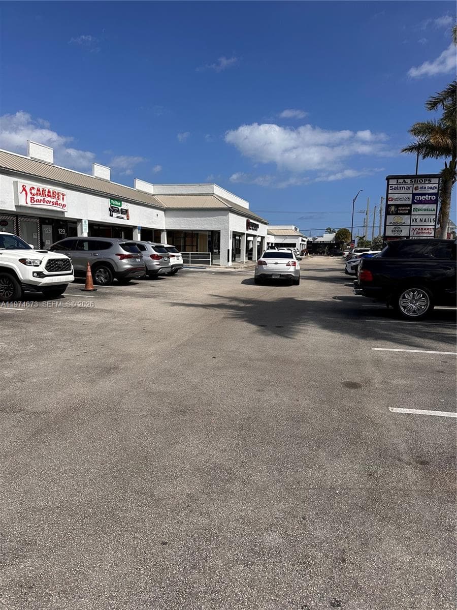 89-99 E Oakland Park Blvd # 89-99, Oakland Park, FL 33334
