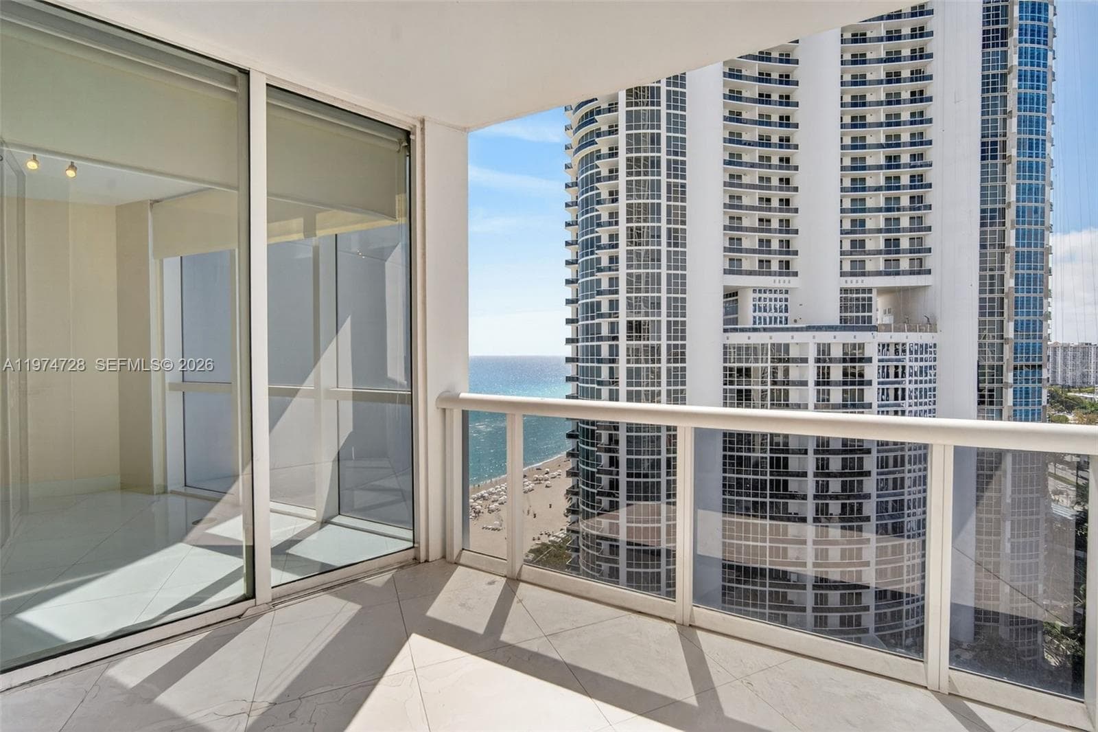 18201 Collins Ave # 2008, Sunny Isles Beach, FL 33160 photo 2