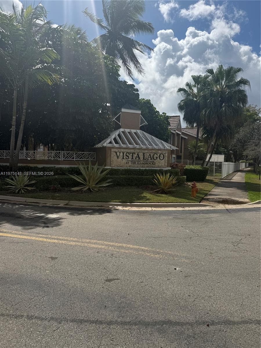 15680 SW 106th LN # 803, Miami, FL 33196 photo 2