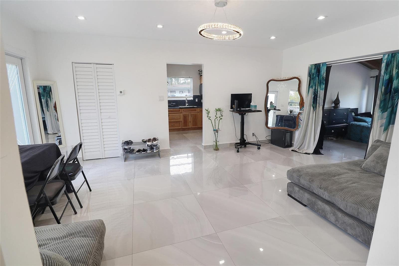 707 NE 15th Street, Fort Lauderdale, FL 33304 photo 2