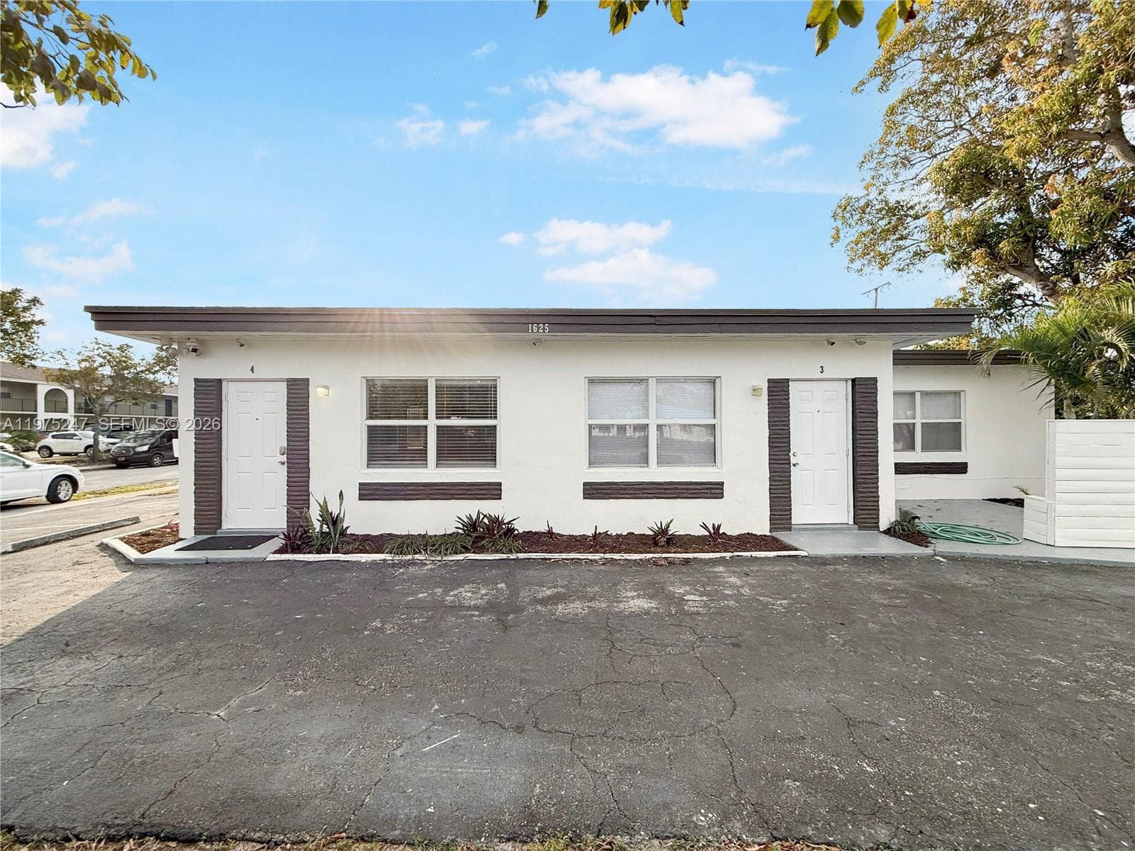 1625 S Federal Hwy, Lake Worth, FL 33460 photo 2