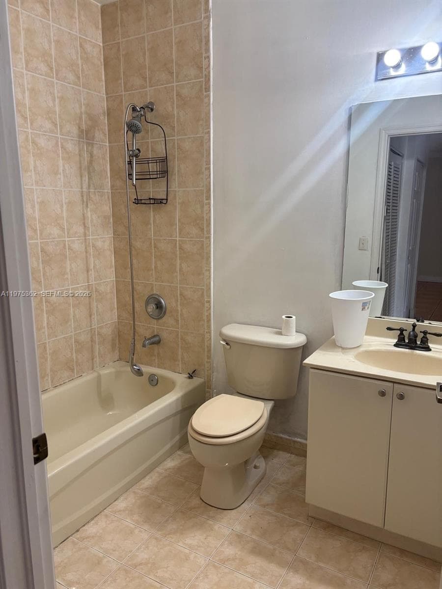 371 NE 26th Ter # 101, Homestead, FL 33033 photo 5