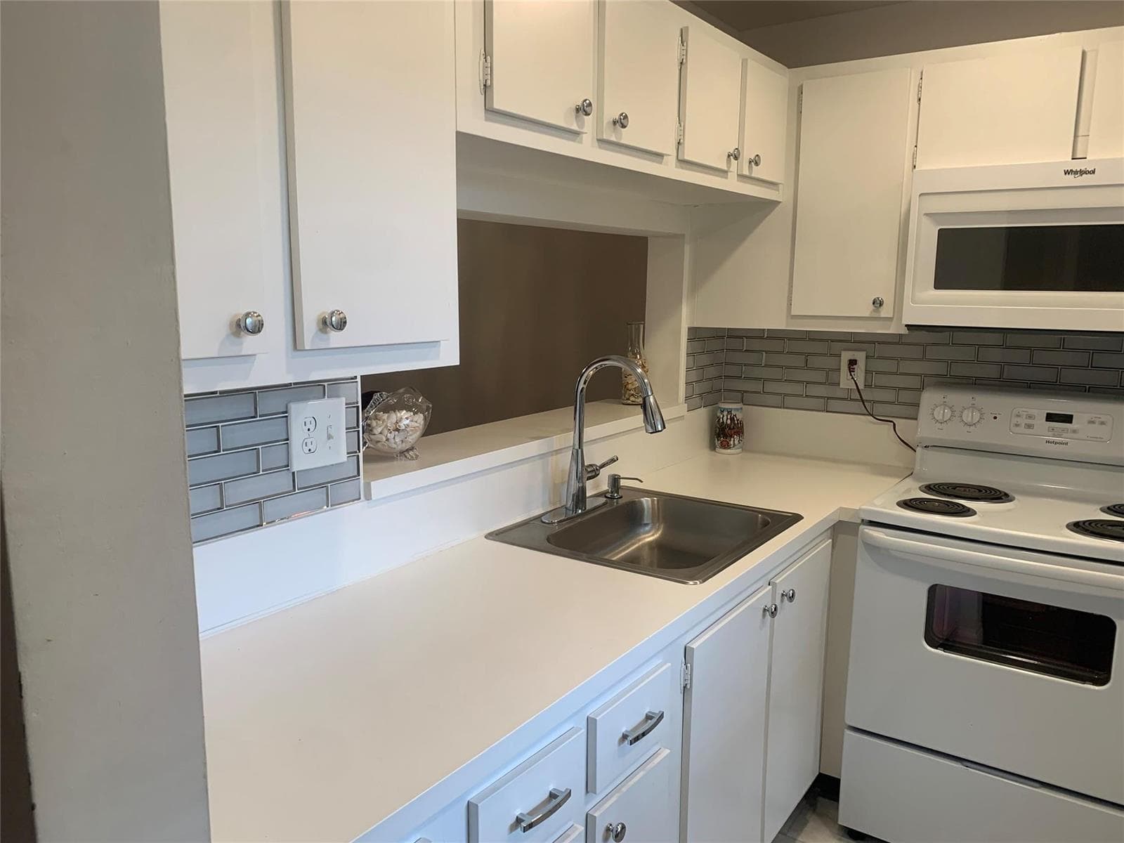 9081 Lime Bay Boulevard # 214, Tamarac, FL 33321 photo 3