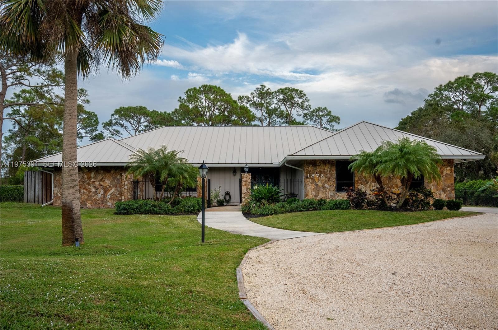 1872 SE Colony Way, Jupiter, FL 33478 photo 2
