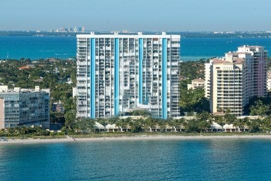 881 Ocean Dr # TH7, Key Biscayne, FL 33149 photo 2