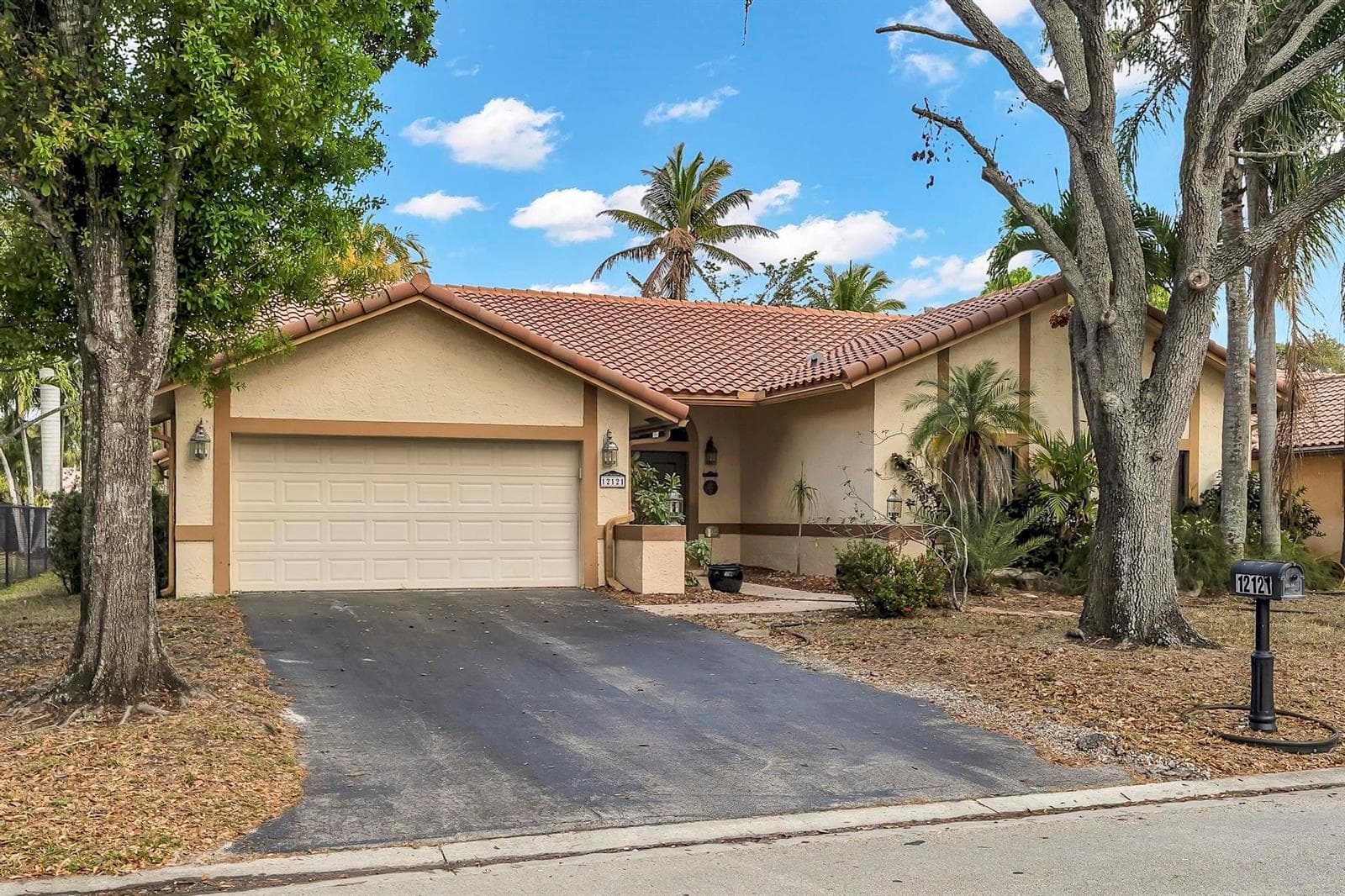 12121 NW 2nd Drive, Coral Springs, FL 33071 photo 3