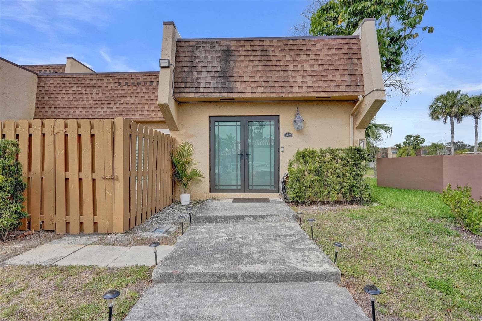 3541 NW 95th Terrace # 202, Sunrise, FL 33351 photo 2