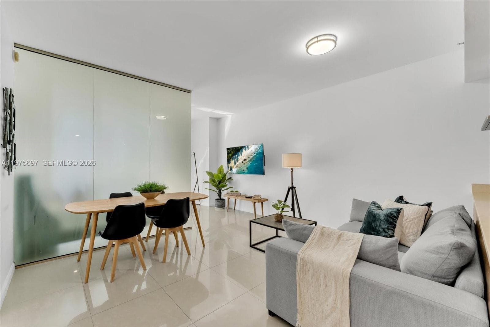 485 Brickell Ave # 1807, Miami, FL 33131 photo 4