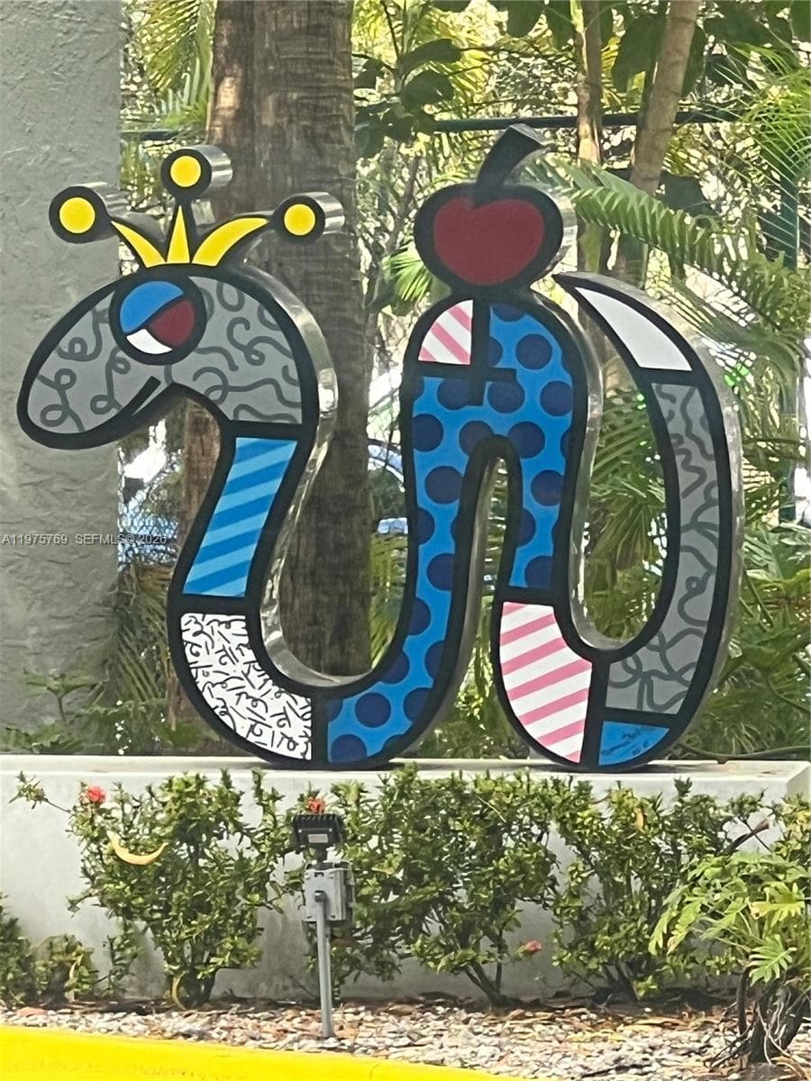850 N Miami Ave # W-1808, Miami, FL 33136