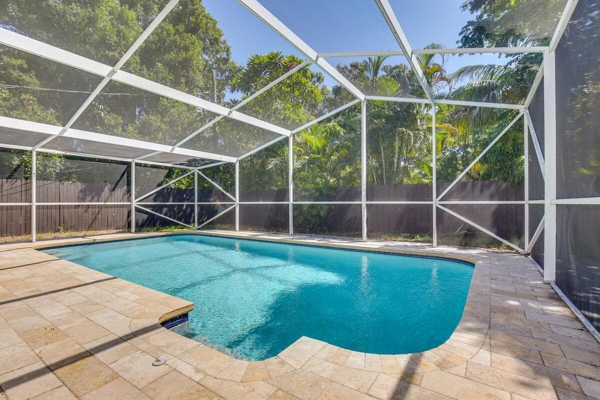 3530 NE 13th Avenue, Oakland Park, FL 33334 photo 4