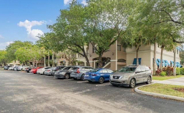 7451 Wiles Road, Coral Springs, FL 33067 photo 2