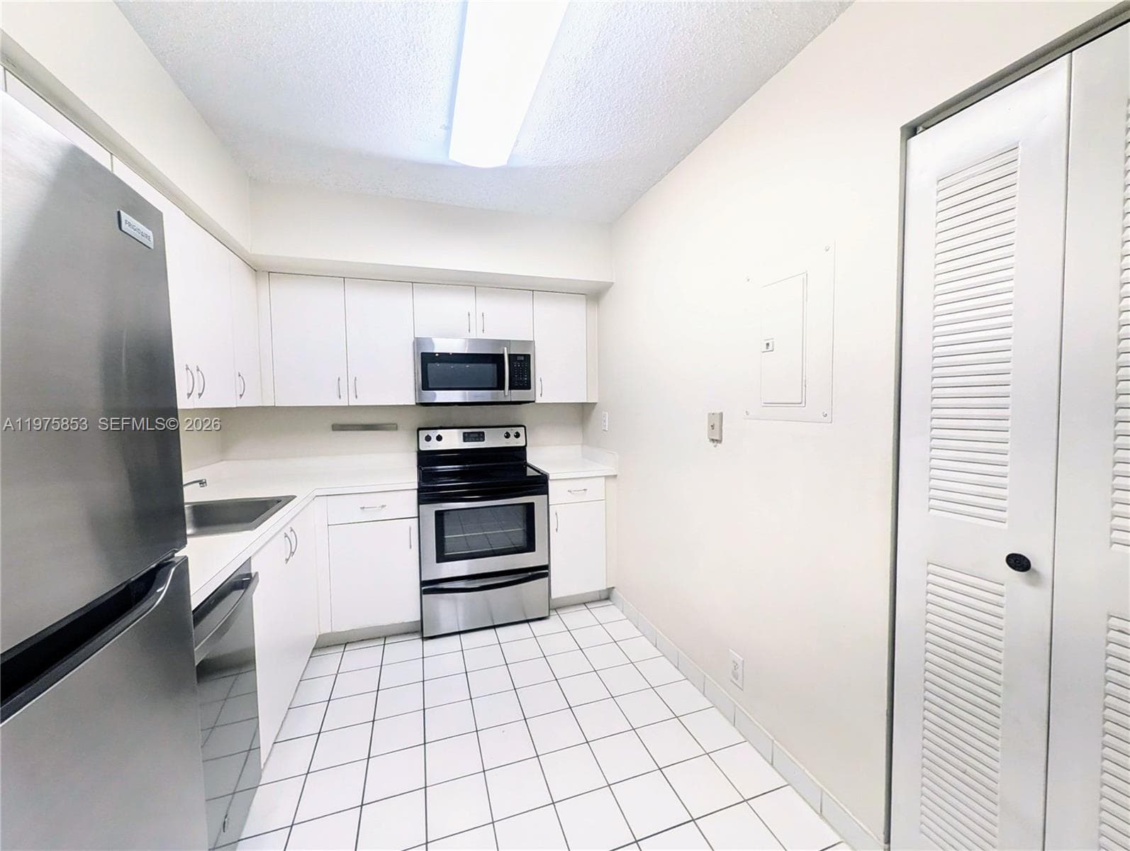 3300 NE 191st St # 1208, Aventura, FL 33180 photo 4