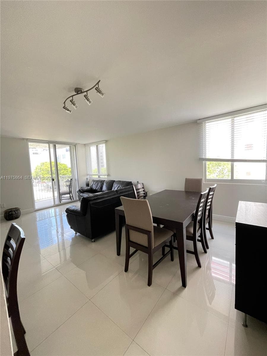 800 N Miami Ave # E-408, Miami, FL 33136 photo 4