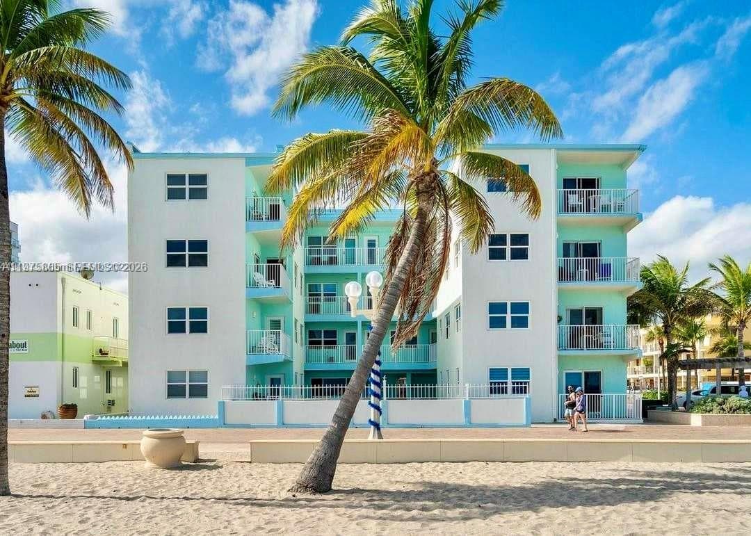 2600 N Surf Rd # 403, Hollywood, FL 33019 photo 2