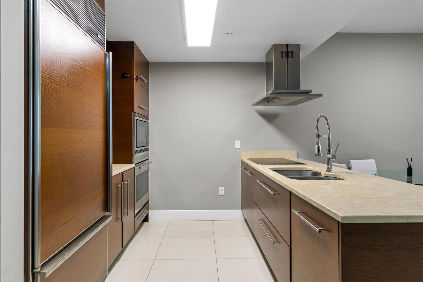 485 Brickell Avenue # 2506, Miami, FL 33131 photo 3