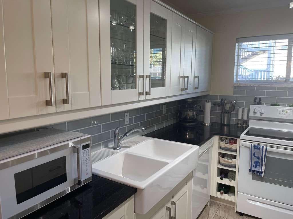 2566 S Garden Drive # 108, Lake Worth, FL 33461 photo 2