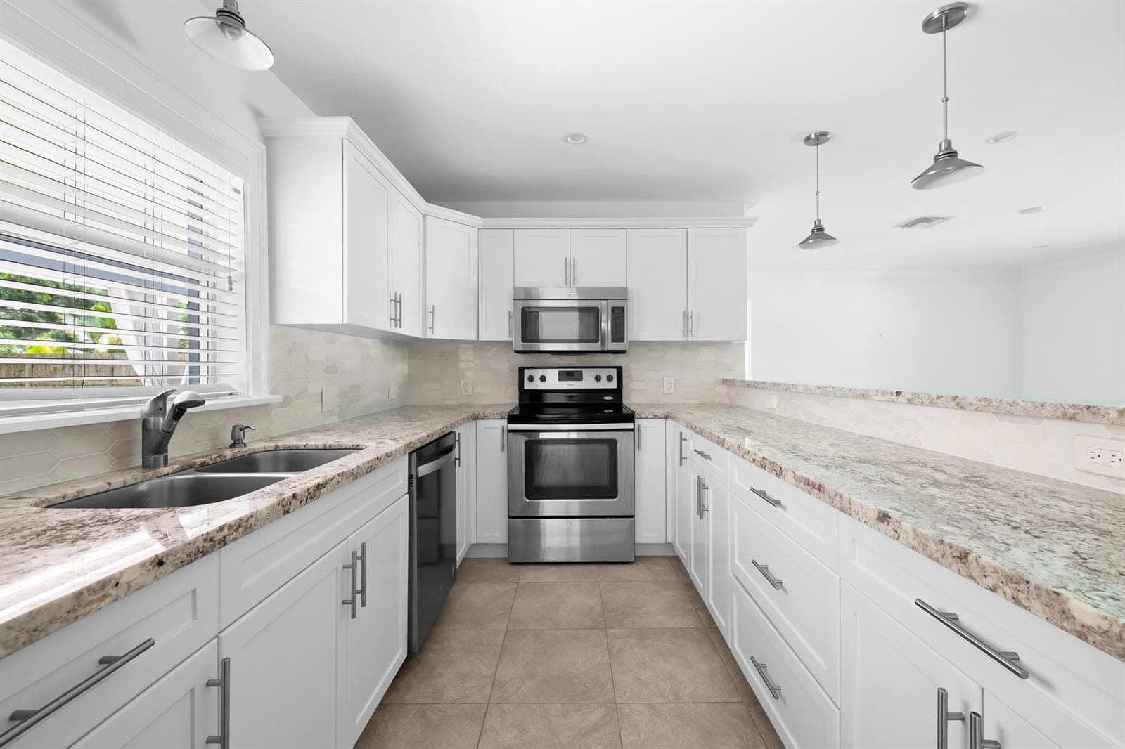 3244 NW 25th Way, Boca Raton, FL 33434 photo 5