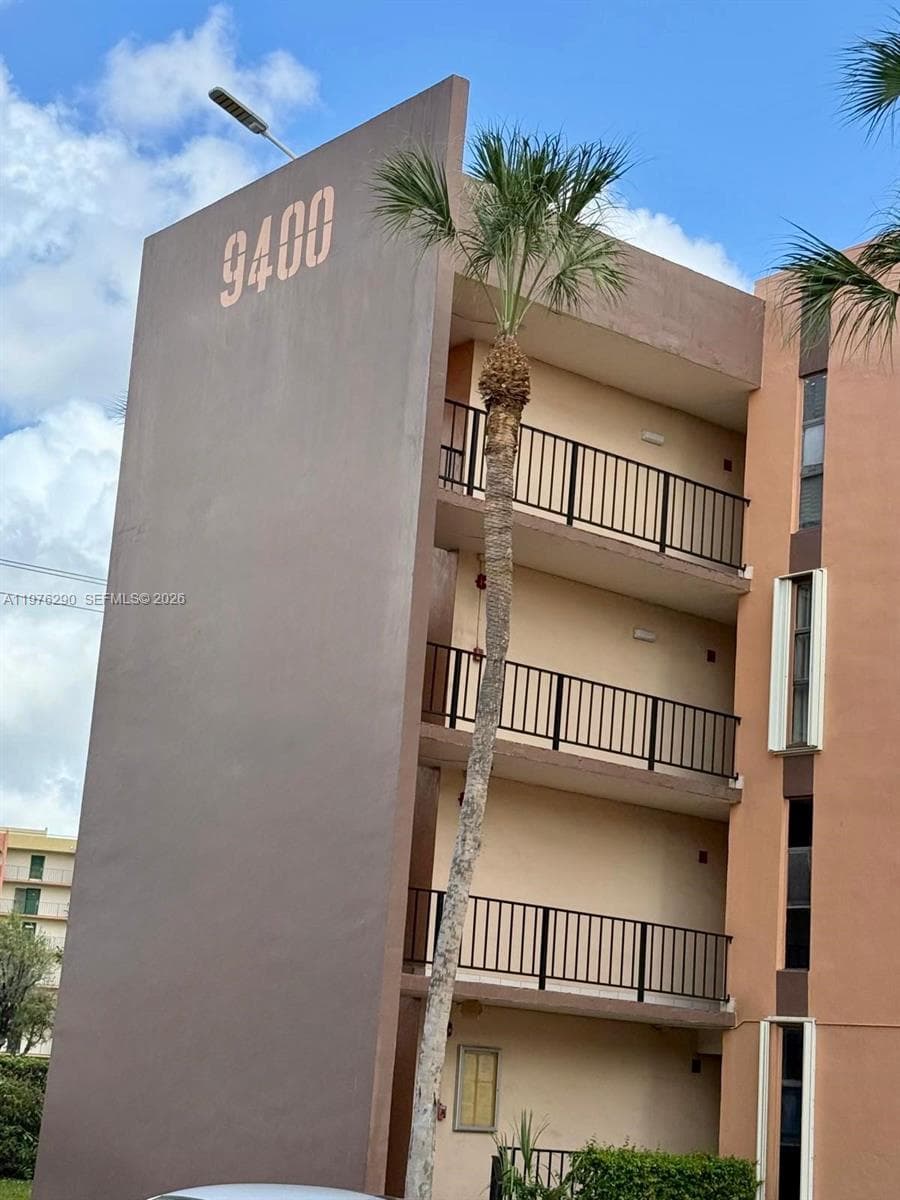 9400 WEST FLAGLER ST # 312, Miami, FL 33174