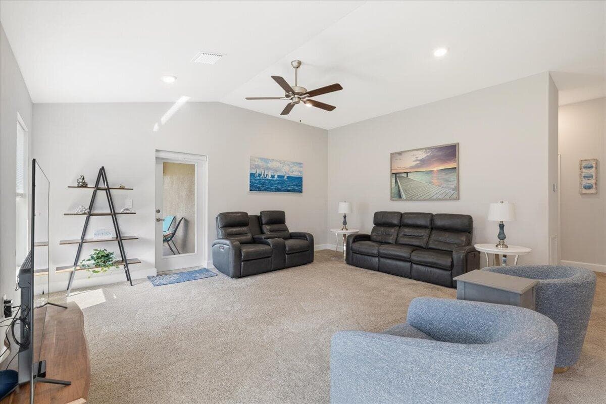5435 Lugo Street, Fort Pierce, FL 34951 photo 4