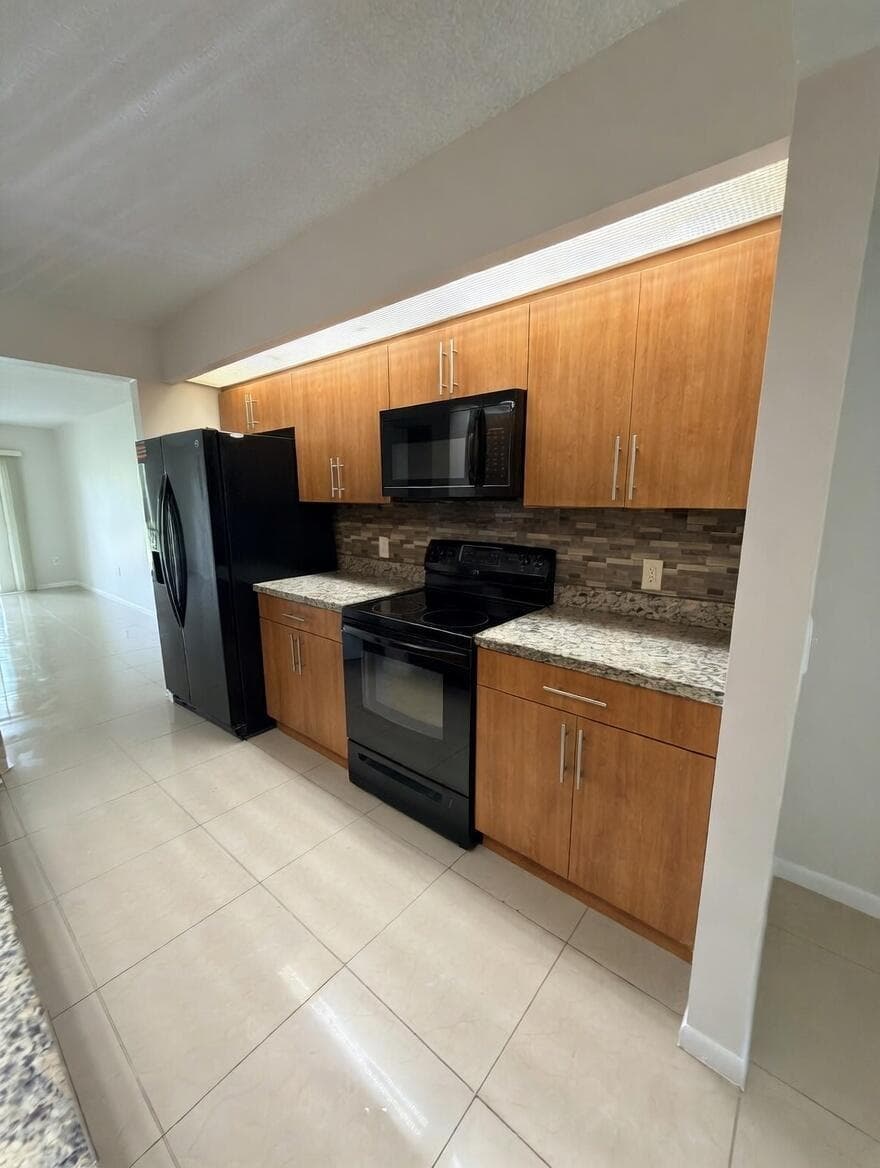 12551 SW 16th Court # 206c, Pembroke Pines, FL 33027 photo 2