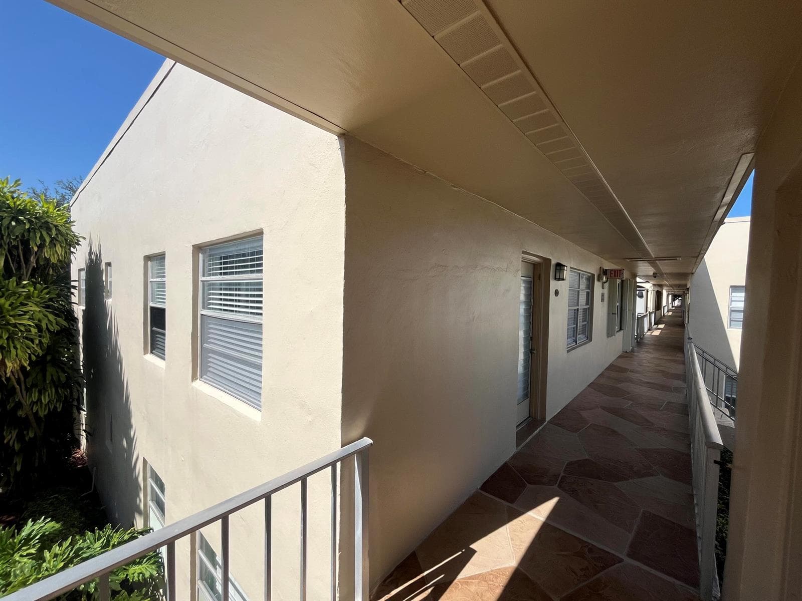 897 Flanders S # 897, Delray Beach, FL 33484 photo 3