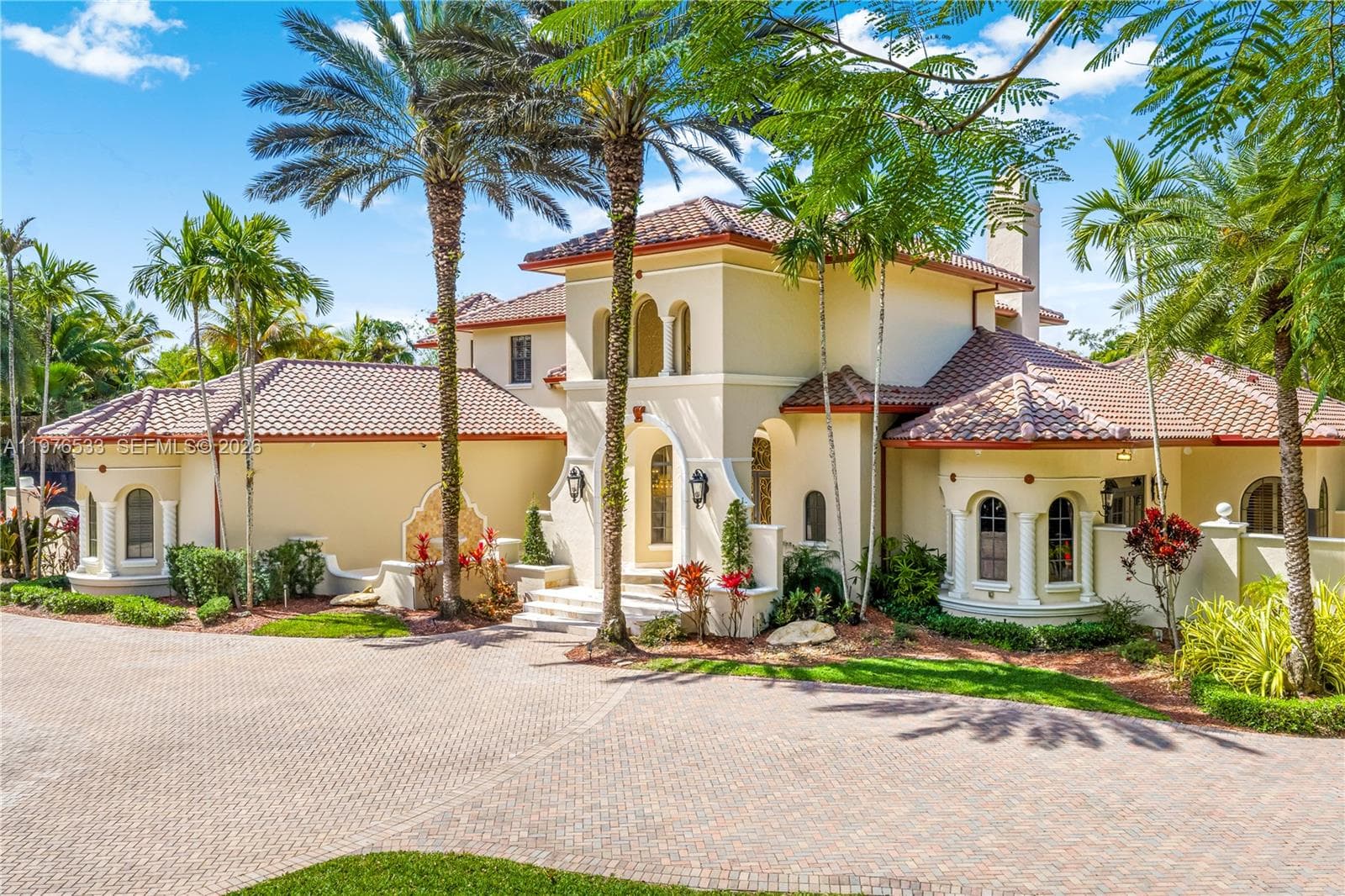 11400 SW 67th Ave, Pinecrest, FL 33156 photo 3