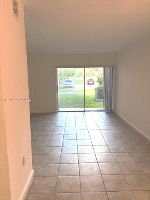 9493 SW 76th St # L4, Miami, FL 33173 photo 2