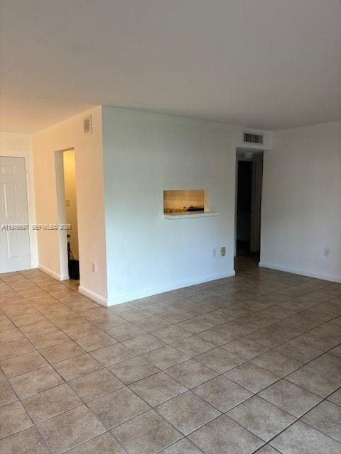 9493 SW 76th St # L4, Miami, FL 33173 photo 3
